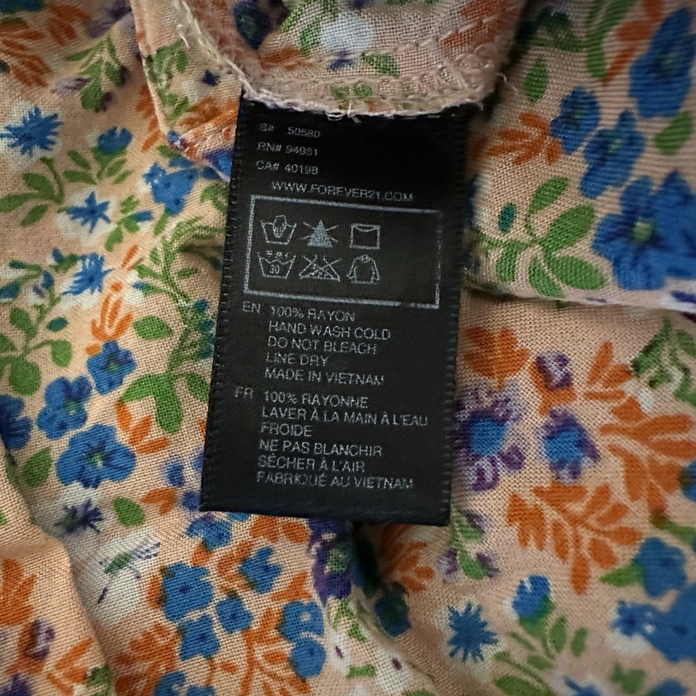 Forever 21 Floral Mini Skirt Womens Medium Peach Blue Smocked Elastic Waist - Picture 5 of 5